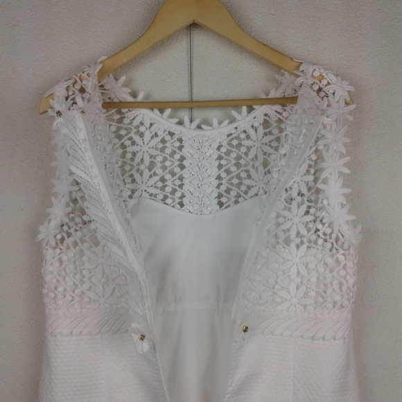 SOLD l Breakers White Floral Shift Dress - Picture 6 of 8